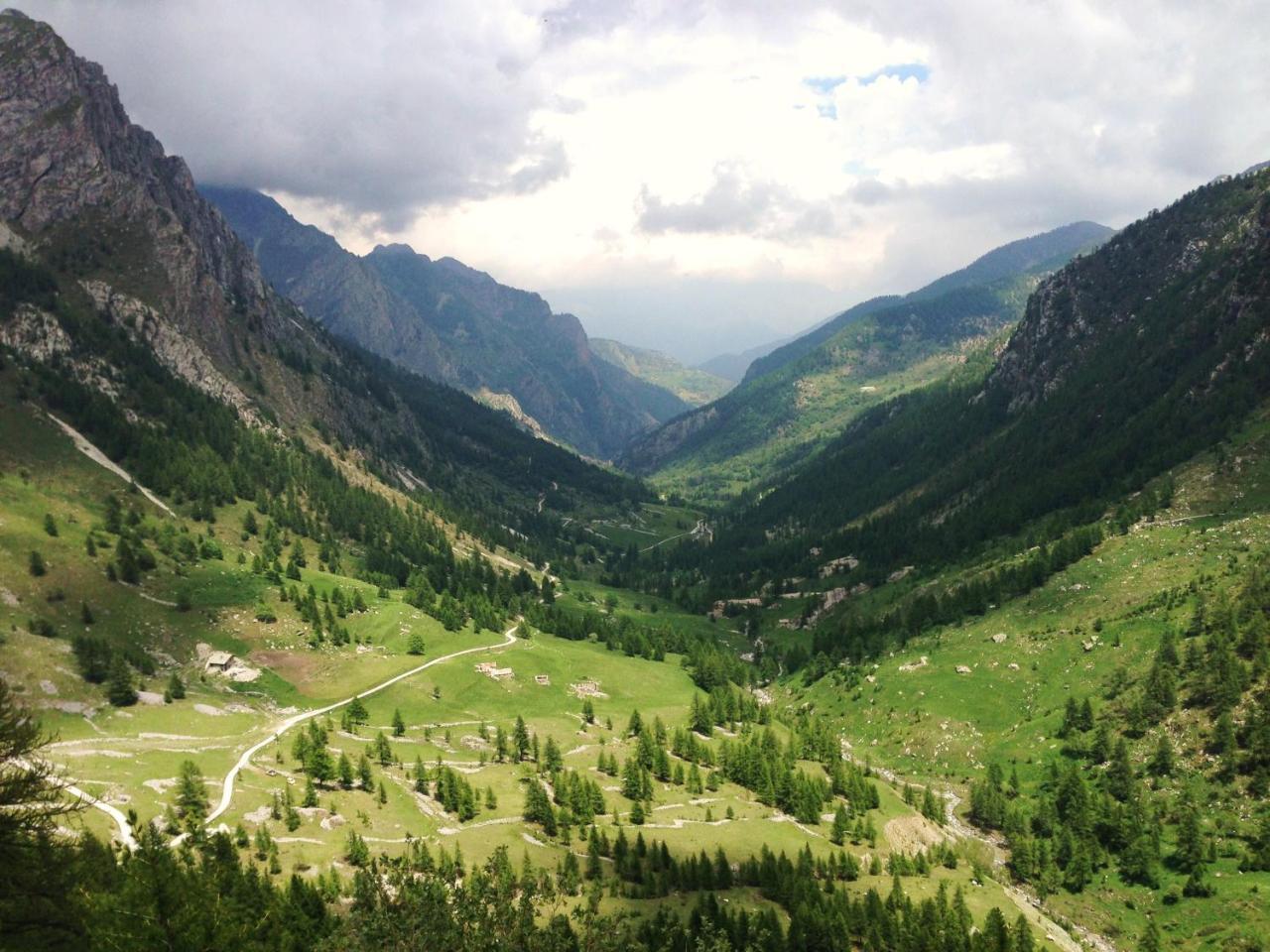 Rifugio Lou Lindal Hotel Canosio ภายนอก รูปภาพ