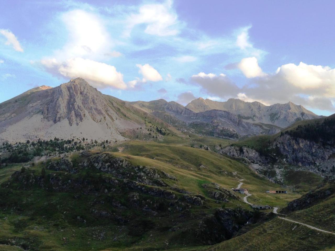 Rifugio Lou Lindal Hotel Canosio ภายนอก รูปภาพ