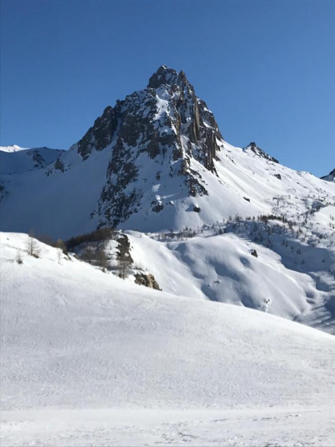 Rifugio Lou Lindal Hotel Canosio ภายนอก รูปภาพ